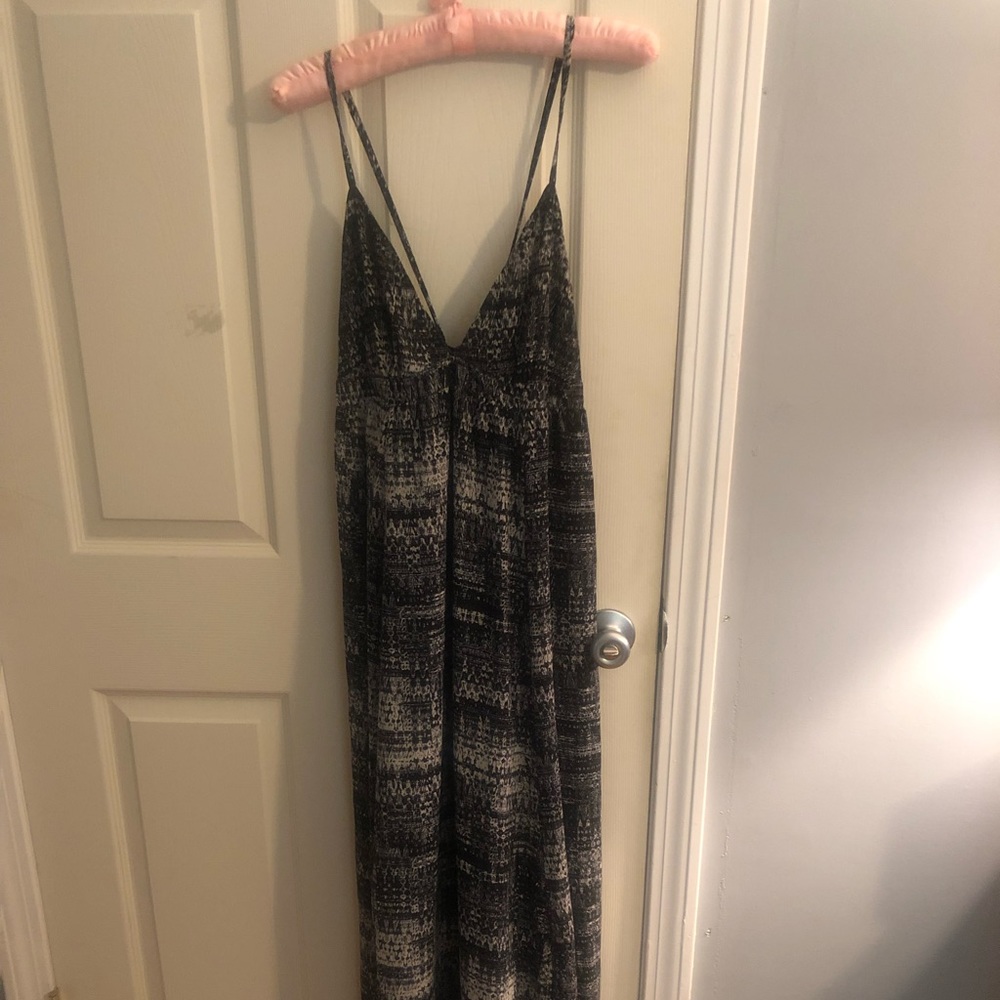 H and M maxi